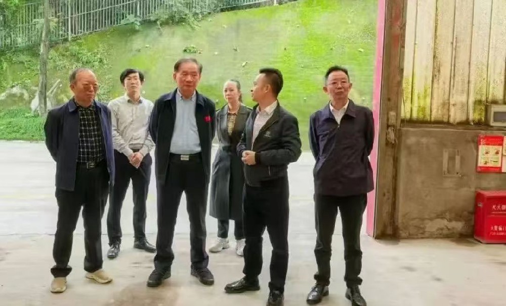 绿色耕耘1.jpg